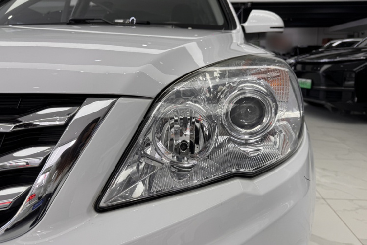 哈弗H6 2016款 升级版 1.5T 手动两驱精英型车身外观6004