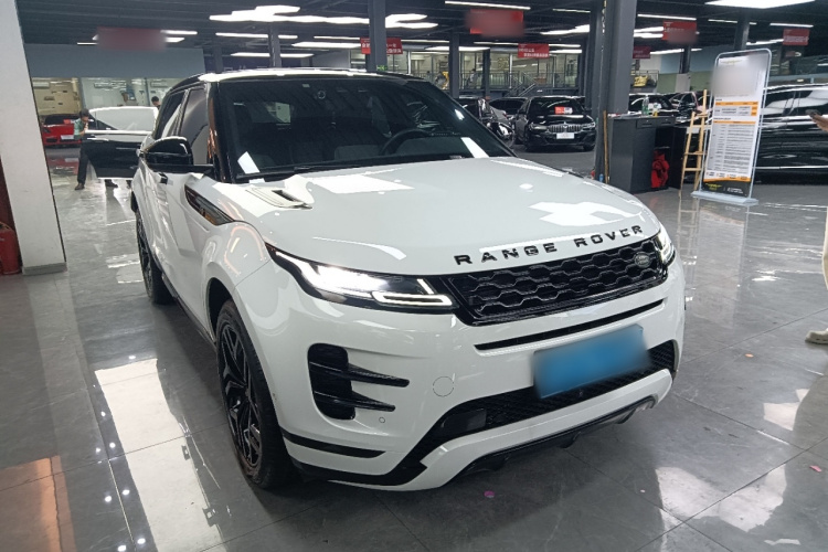 路虎 揽胜极光 2020款 249PS R-DYNAMIC S 曜黑运动科技版车身外观3