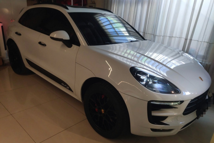 保时捷 2017款 Macan GTS 3.0T车身外观6002