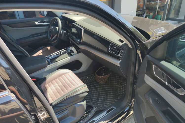 大众 途昂X 2023款 380TSI 四驱豪华版局部细节9005