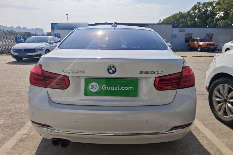 宝马3系 2017款 320Li 时尚型车身外观6005