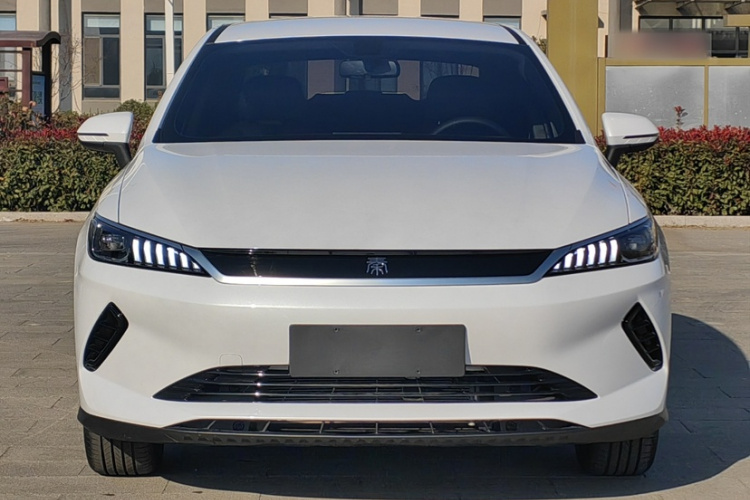 比亚迪 秦PLUS 2025款 EV 智驾版 510KM进取型车身外观6006