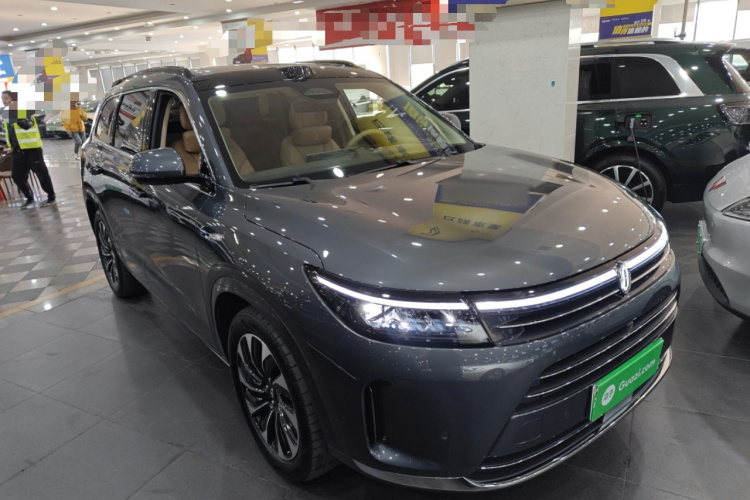 鸿蒙智行 问界M7 2024款 1.5T 智驾四驱Max版 5座车身外观3