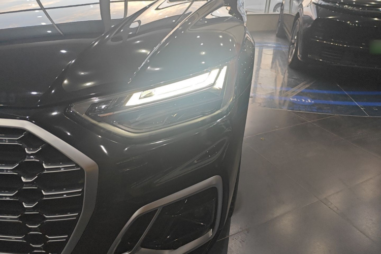 奥迪Q5L 2022款 40T 时尚动感型局部细节36