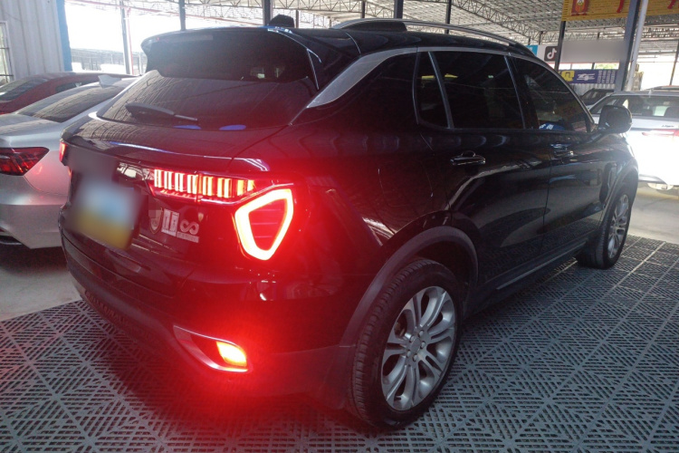 领克01 2019款 2.0T 两驱型Pro版 国VI车身外观6005