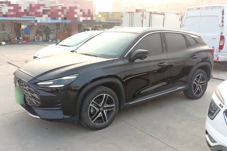 名爵 MG ONE 2022款 α-数智运动系列 1.5T 初创版车身外观4