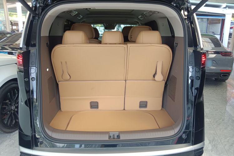 腾势D9 2022款 DM-i 970 四驱旗舰型机舱底盘23