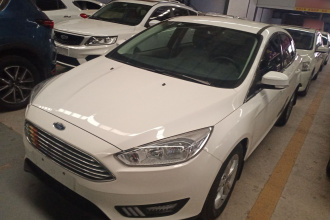 福特 福克斯 2018款 三厢经典 1.6L 自动舒适型智行版