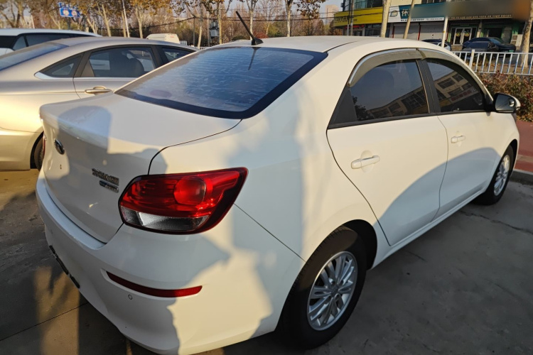 起亚 焕驰 2019款 1.4L 手动智享版Value 国VI车身外观6005