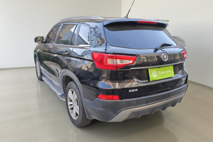 长安CS75 2014款 1.8T 自动精英型 国IV车身外观5