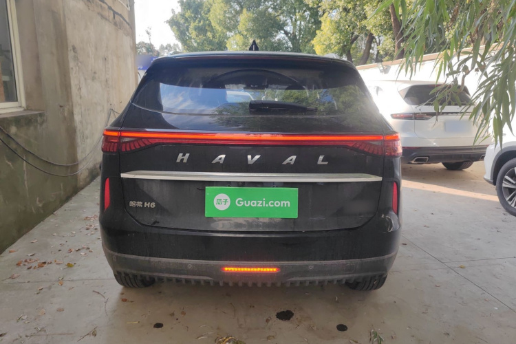 哈弗H6 2022款 第三代 1.5T 自动两驱Pro车身外观6