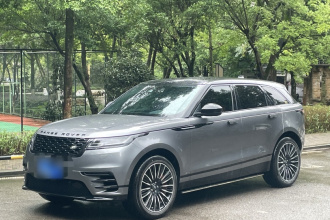 路虎 揽胜星脉 2021款 P250 熠黑珍藏版