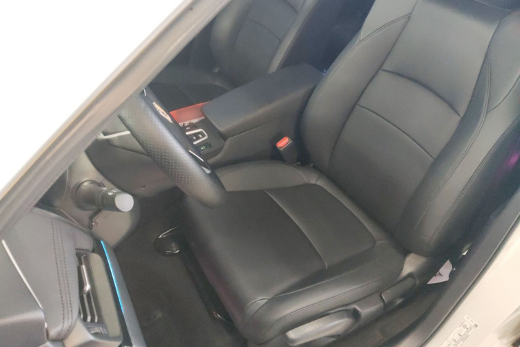 本田 凌派 2022款 180Turbo CVT豪华版中控内饰19