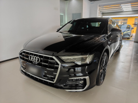 奥迪A6L 2024款 45 TFSI 臻选动感型