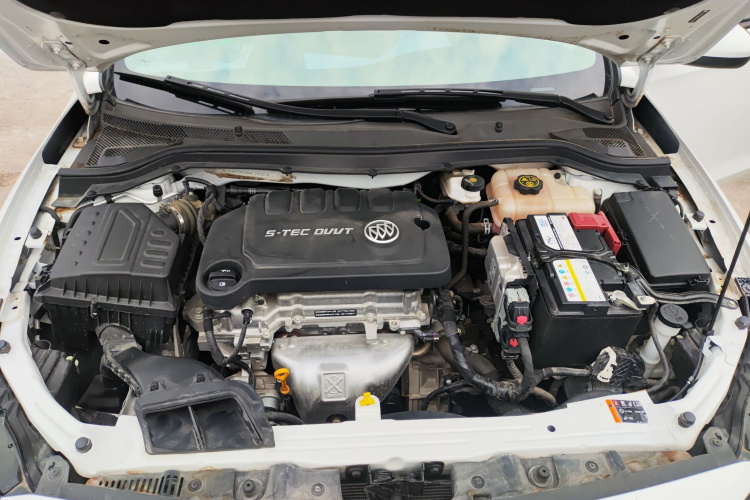 别克 英朗 2021款 改款 典范 1.5L 自动精英型机舱底盘24