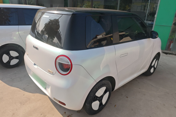 长安启源 长安Lumin 2022款 210km 香甜款车身外观7