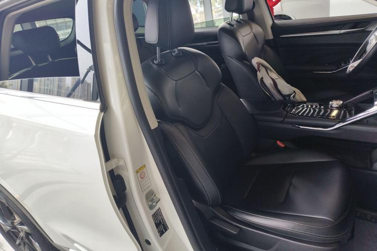 哈弗H6 2021款 第三代 2.0T 自动两驱Max中控内饰41