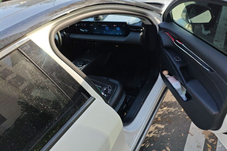 福特 蒙迪欧 2022款 改款 EcoBoost 245 豪华型局部细节9005