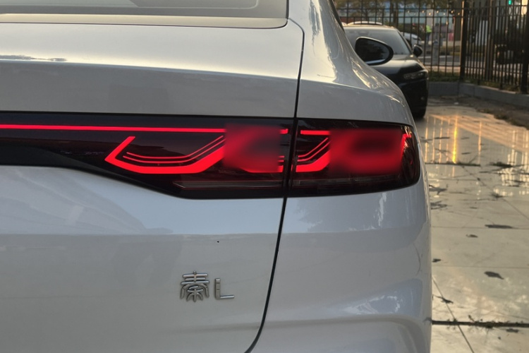 比亚迪 秦L 2024款 DM-i 80KM领先型车身外观6002