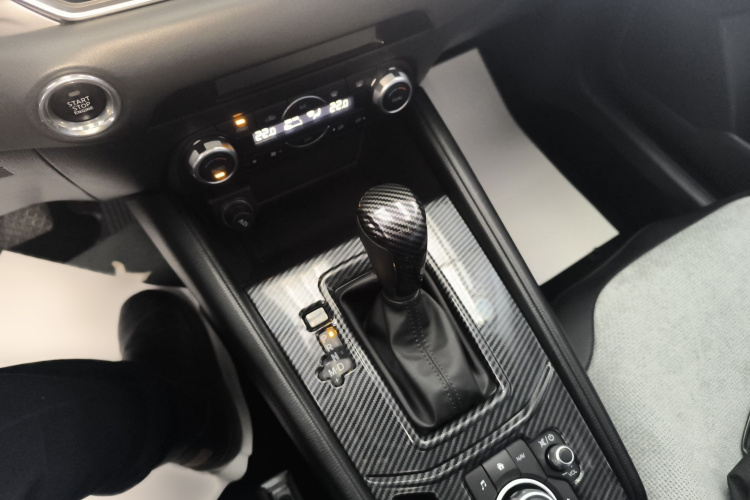 马自达CX-5 2020款 改款 2.0L 自动两驱智慧型局部细节18