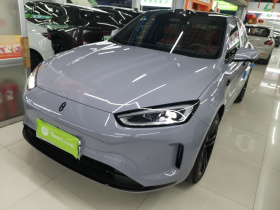 鸿蒙智行 问界M5 2025款 增程   Ultra 四驱版