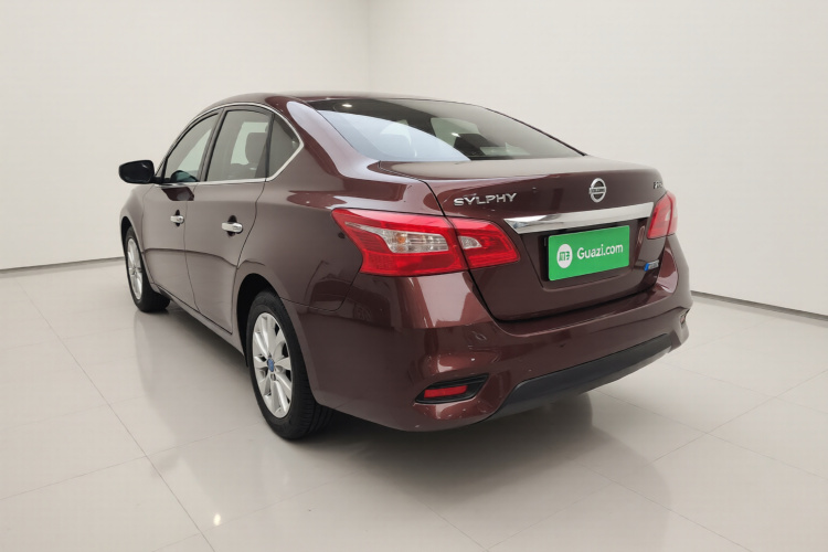 日产 轩逸 2016款 1.6XL  CVT尊享版车身外观5