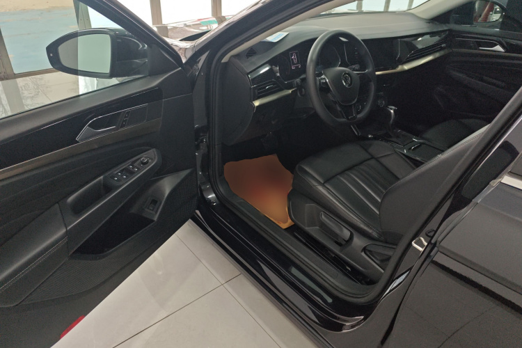 大众 帕萨特 2020款 改款 280TSI 商务版 国VI中控内饰20