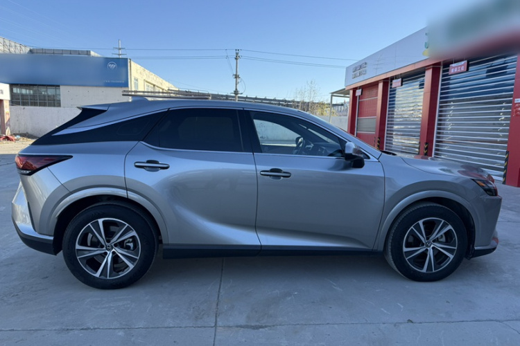 雷克萨斯RX 2023款 350h 两驱悦享版车身外观6006