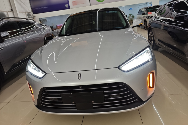 鸿蒙智行 问界M5 2022款 增程四驱性能版车身外观6001