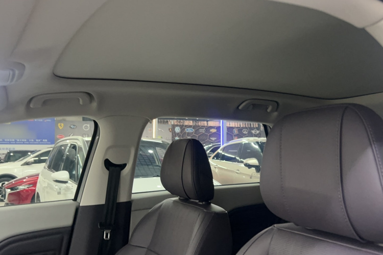 零跑汽车 零跑B10 2025款 510悦享版局部细节22