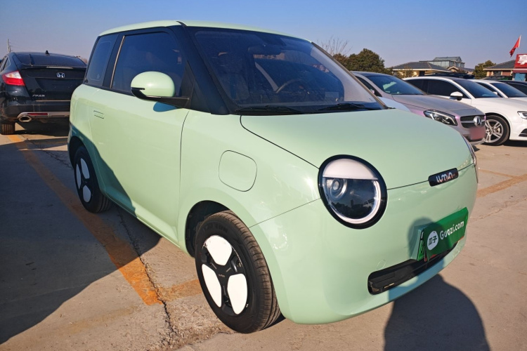 长安启源 长安Lumin 2023款 205km 香沁款车身外观3