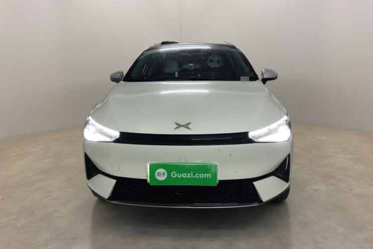 小鹏P5 2021款 460G+车身外观2