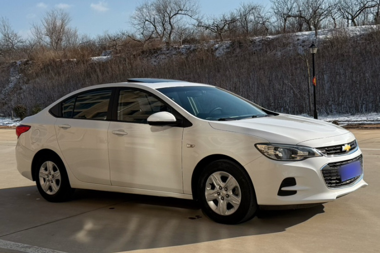 雪佛兰 科沃兹 2019款 320 自动欣享天窗版车身外观6001