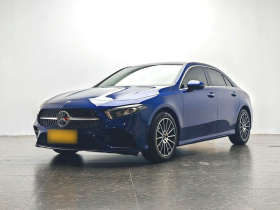 奔驰A级 2021款 A 200 L 运动轿车时尚型