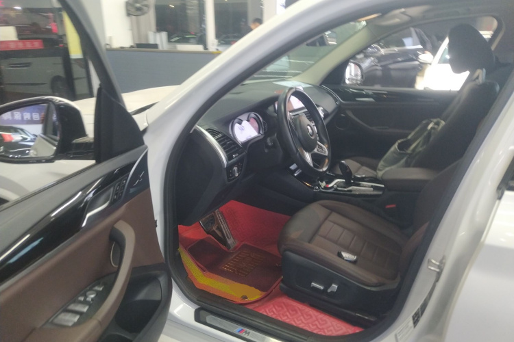 宝马X3 2018款 xDrive25i M运动套装 国VI中控内饰20