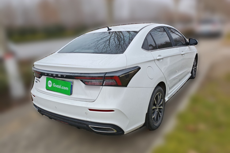 奇瑞 艾瑞泽5 PLUS 2021款 小泽 1.5L CVT享PLUS车身外观7