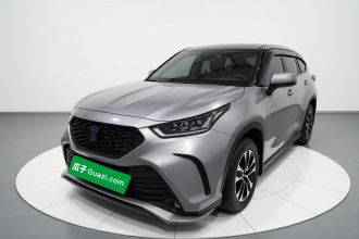 丰田 皇冠陆放 2021款  2.5L HEV两驱精英版