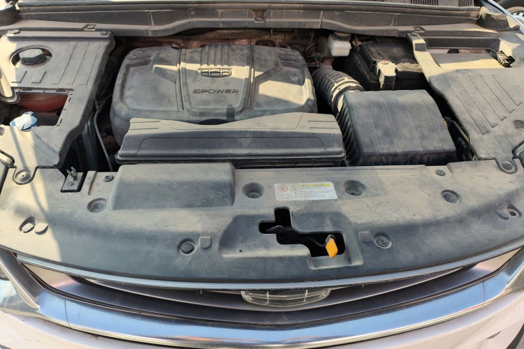 吉利汽车 缤越 2019款 260T DCT骑士 国VI机舱底盘24