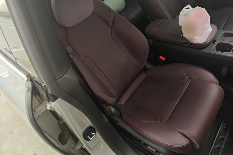 蔚来ET5T 2024款 75kWh Touring局部细节41