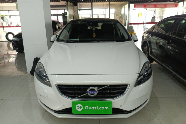 沃尔沃V40 2015款 1.6T 智雅版车身外观6001