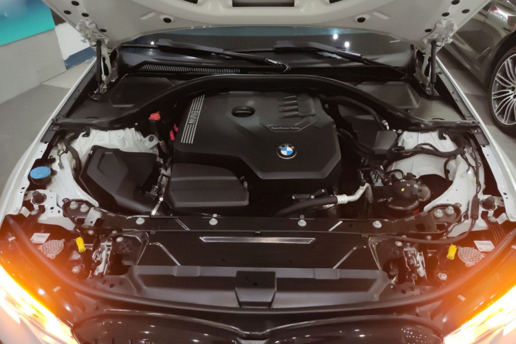 宝马3系 2021款 改款 325Li M运动曜夜套装局部细节24