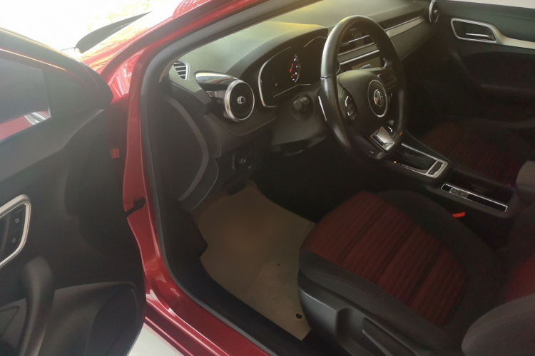 名爵 MG6 2019款 20T 自动星辉版中控内饰7003