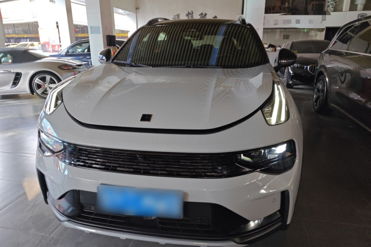 领克01 EM-P 2023款 1.5TD EM-P 晨曦版车身外观2