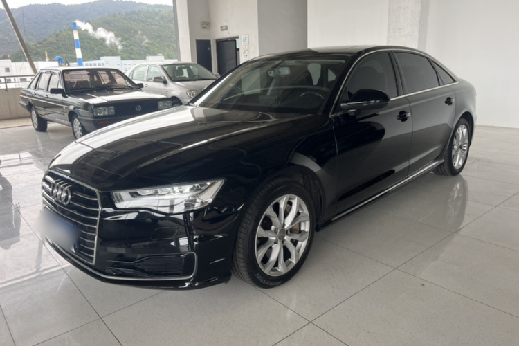 奥迪A6L 2016款 45 TFSI quattro 运动型车身外观1