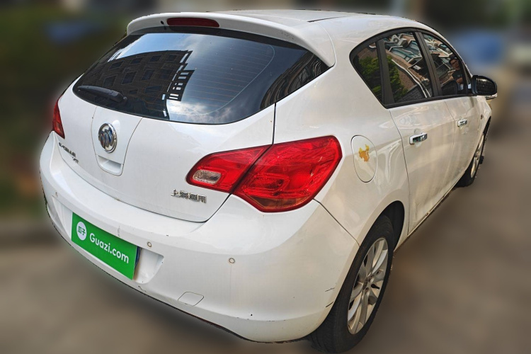别克 英朗 2013款 XT 1.6L 自动时尚版车身外观6005