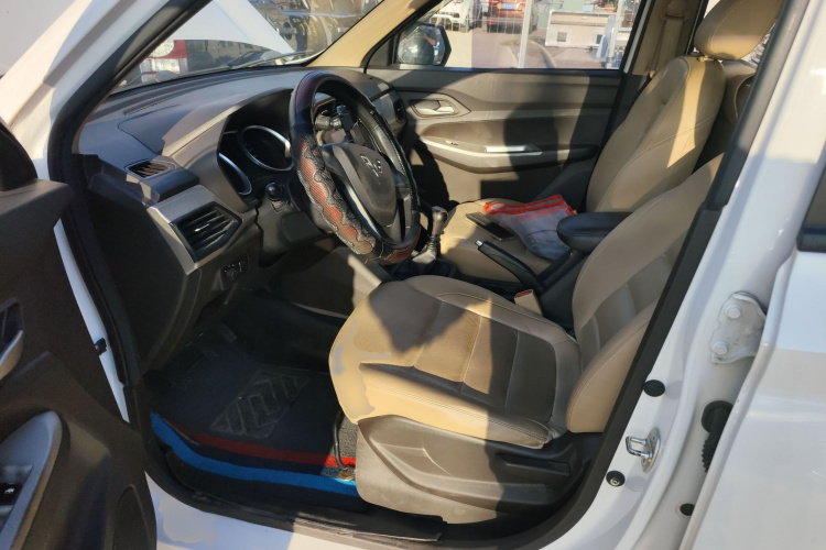 五菱汽车 五菱宏光 2019款 1.5L S舒适型国VI LAR局部细节19