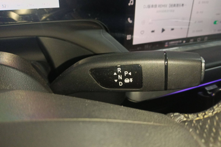 小鹏P7 2020款 670N局部细节18