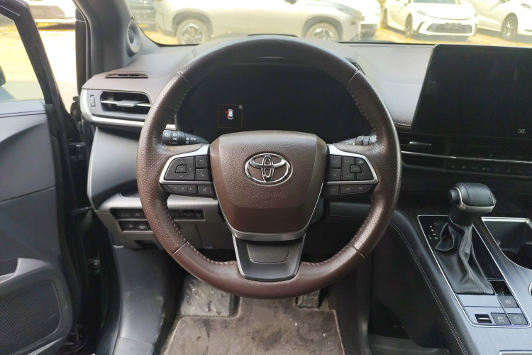 丰田 赛那SIENNA 2021款 2.5L混动 铂金版局部细节13