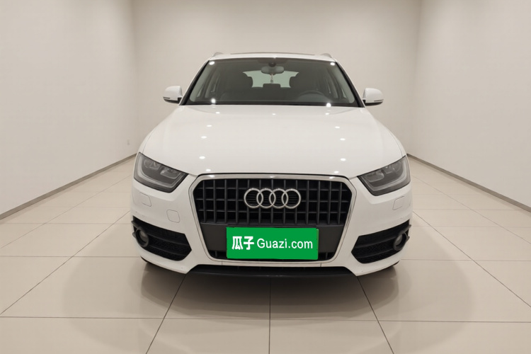 奥迪Q3 2013款 35 TFSI 进取型车身外观2