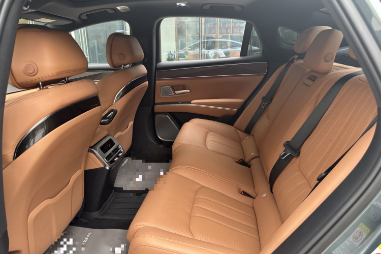 比亚迪 汉L 2025款 DM-p 四驱激光雷达旗舰型局部细节9003